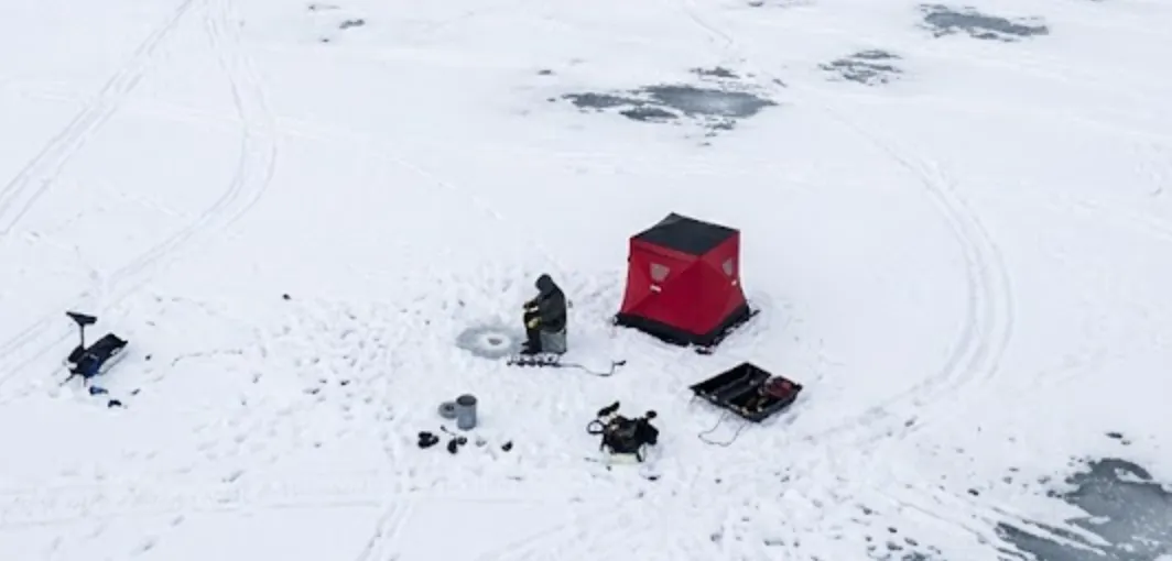 Strawberry Reservoir Ice Fishing: First Ice, Depths, and the Slot Limit Anglers Blow